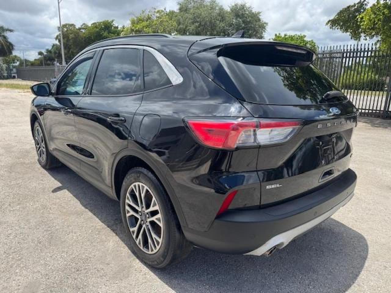 2020 FORD ESCAPE