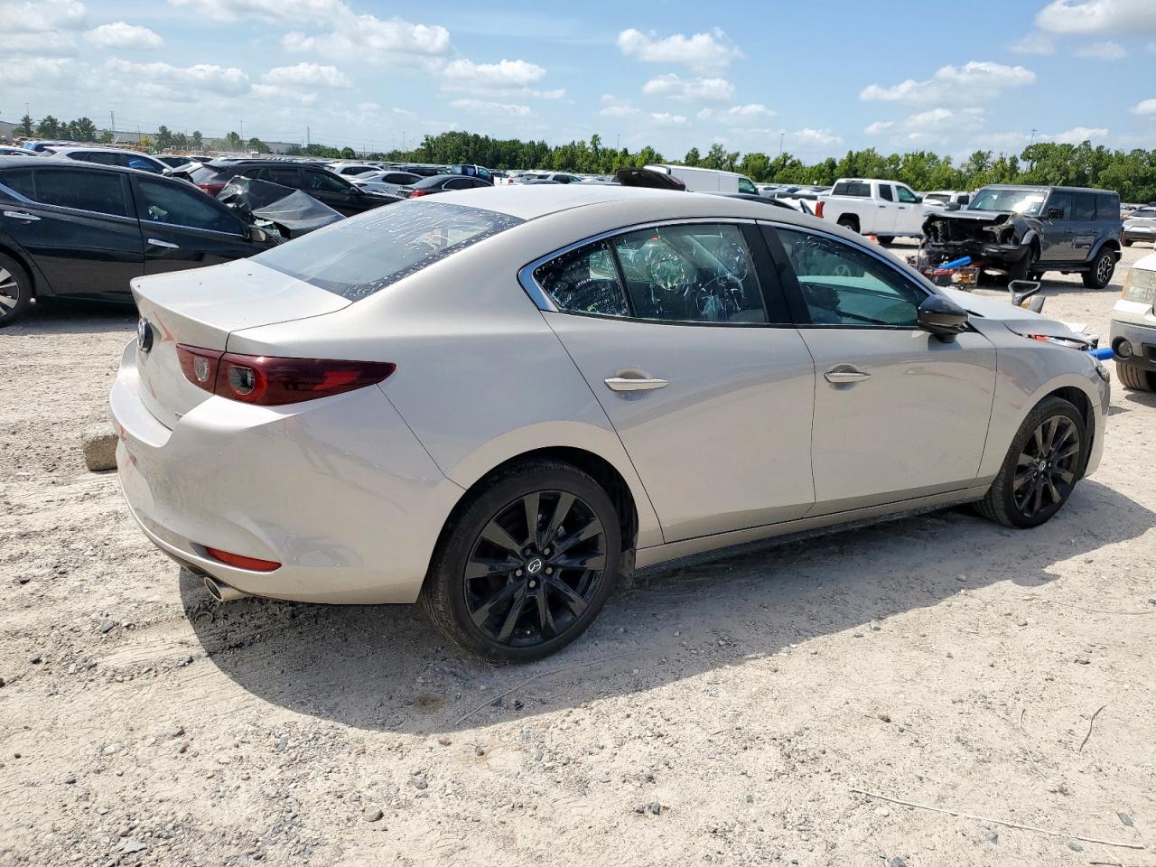 2025 MAZDA 3