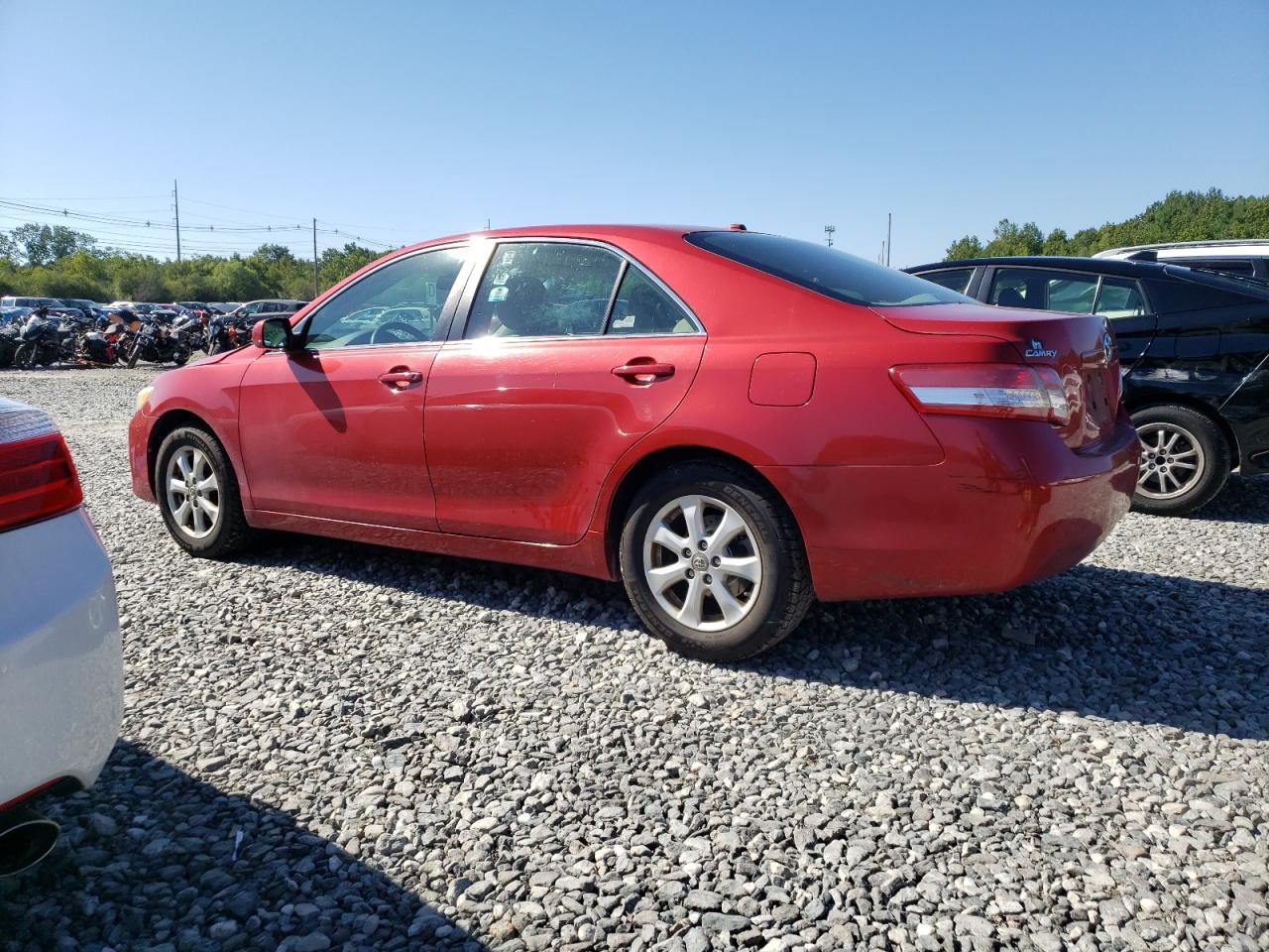 2011 TOYOTA CAMRY