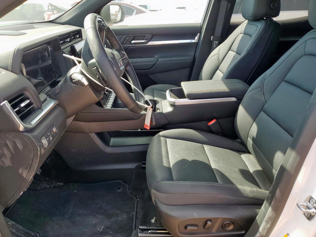 2025 GMC Terrain