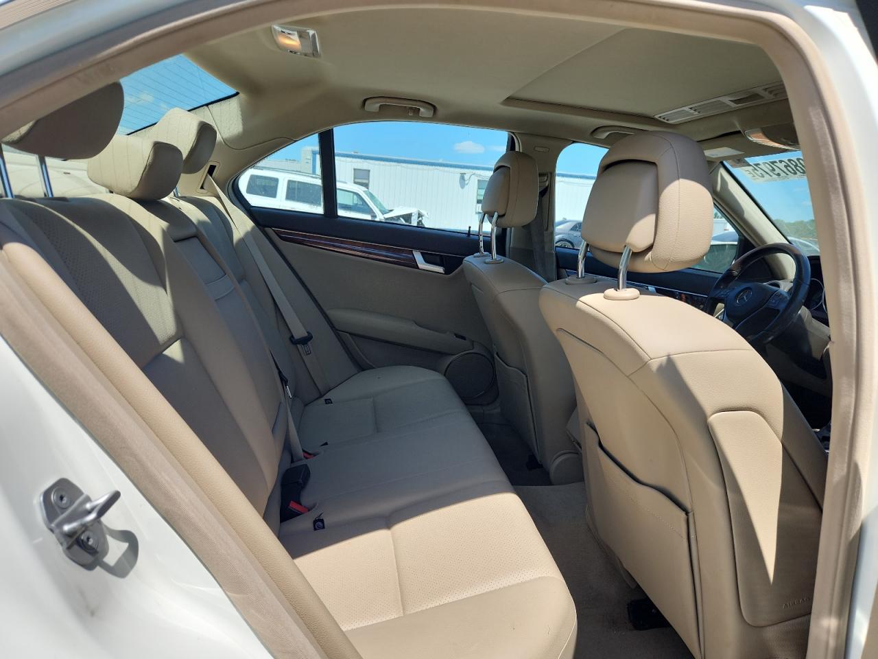 2012 MERCEDES-BENZ C-CLASS