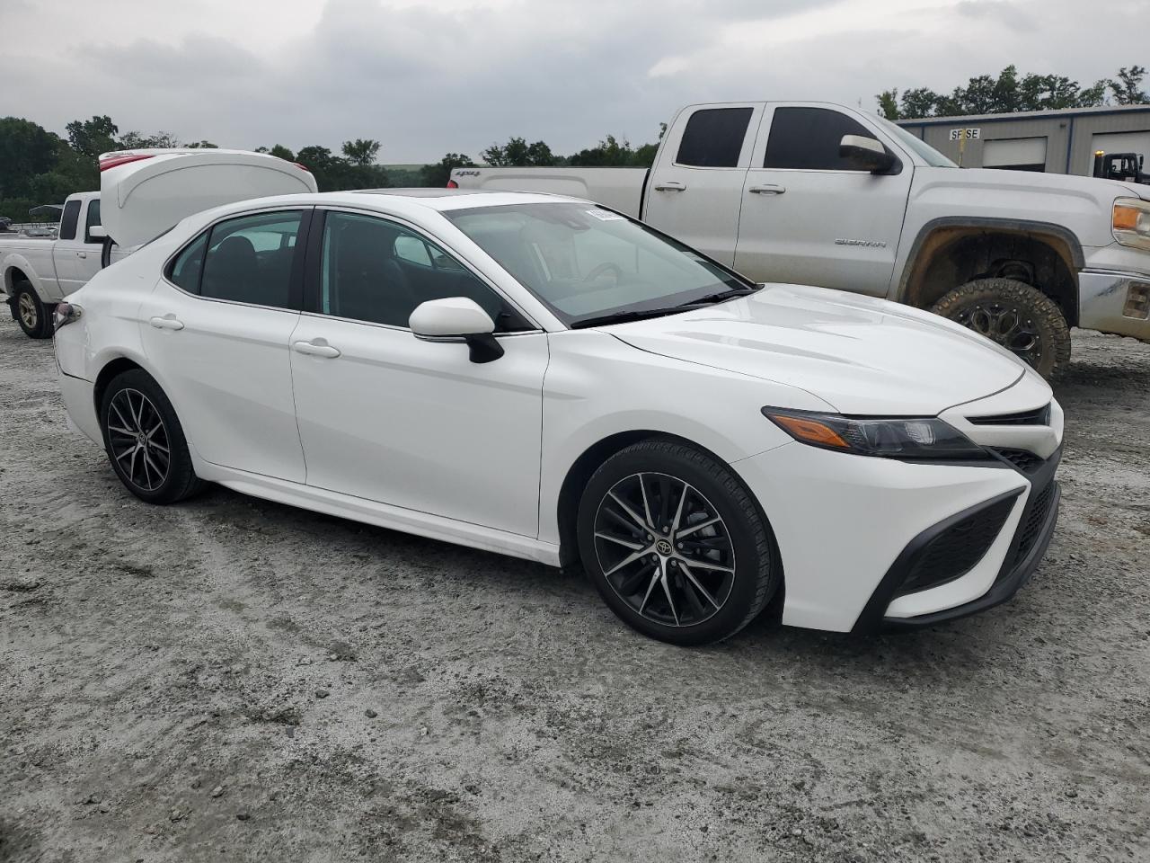 2023 TOYOTA CAMRY