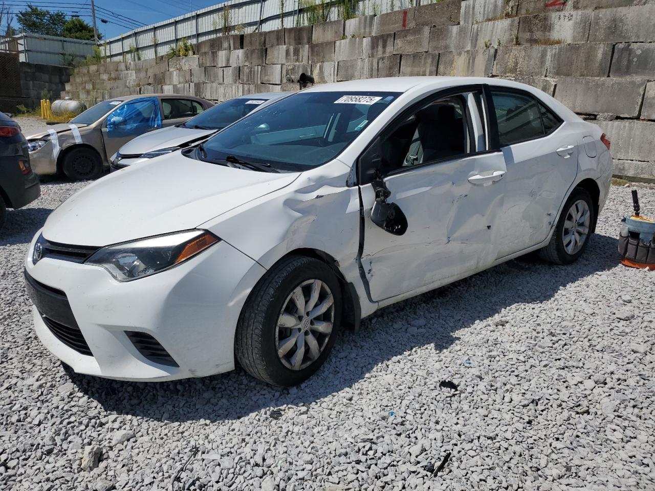 2016 TOYOTA COROLLA