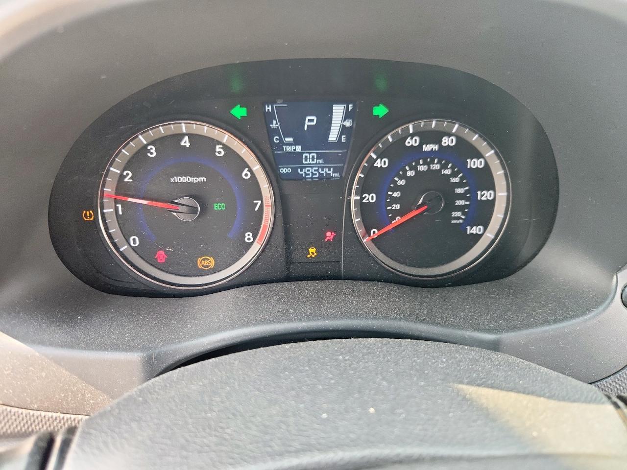 2013 HYUNDAI ACCENT