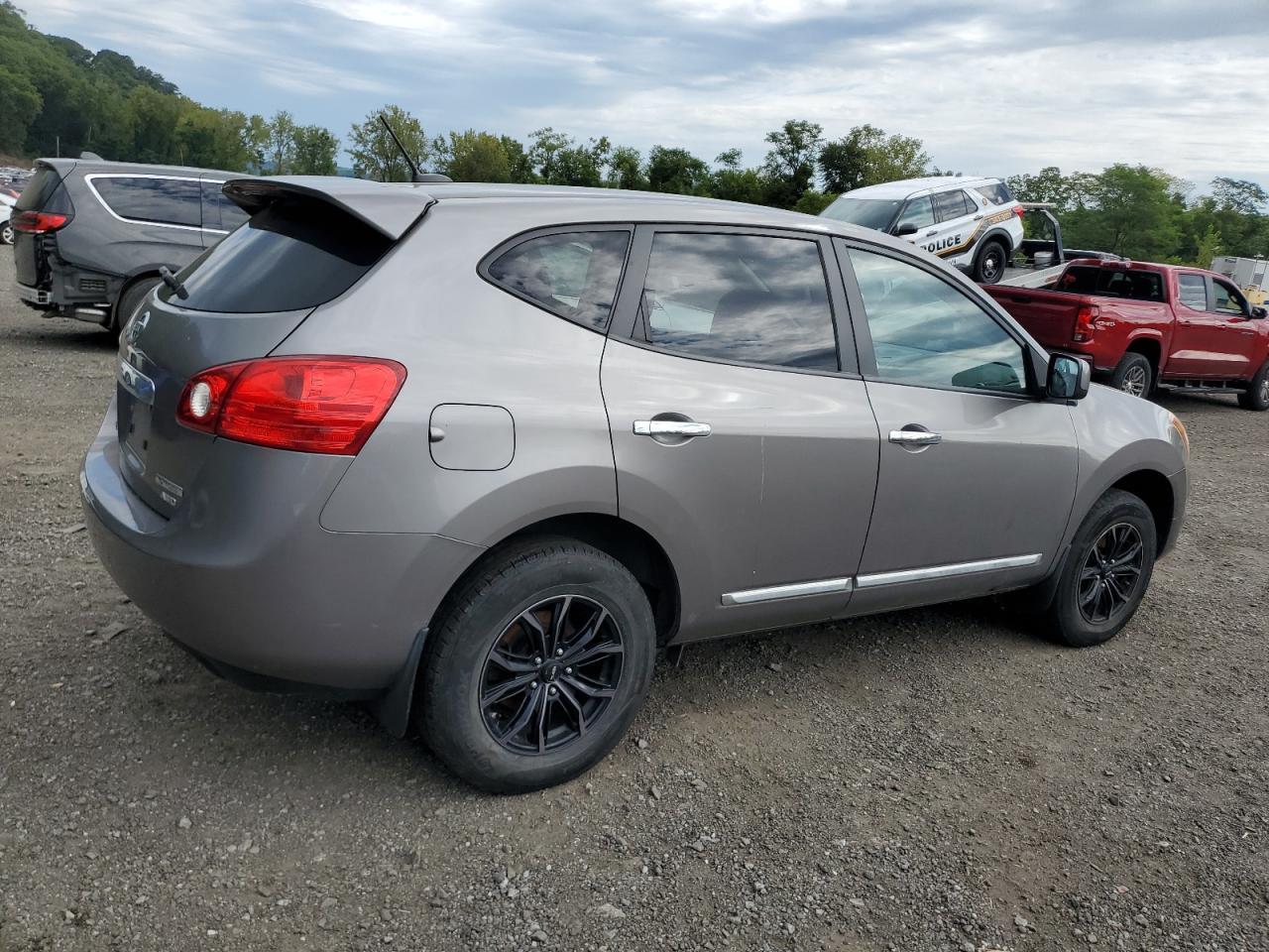 2013 NISSAN ROGUE