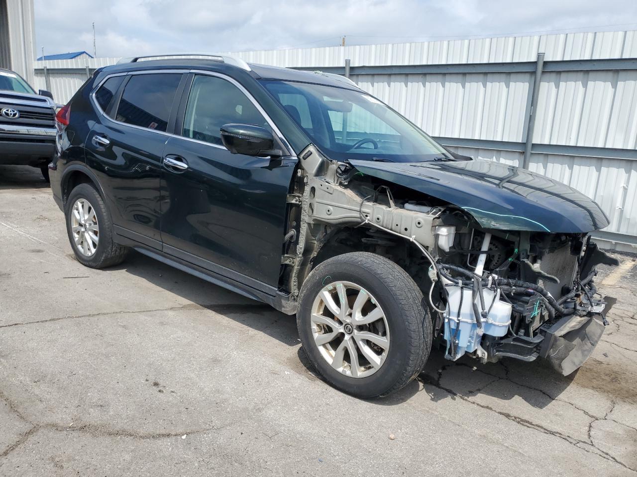 2018 NISSAN ROGUE