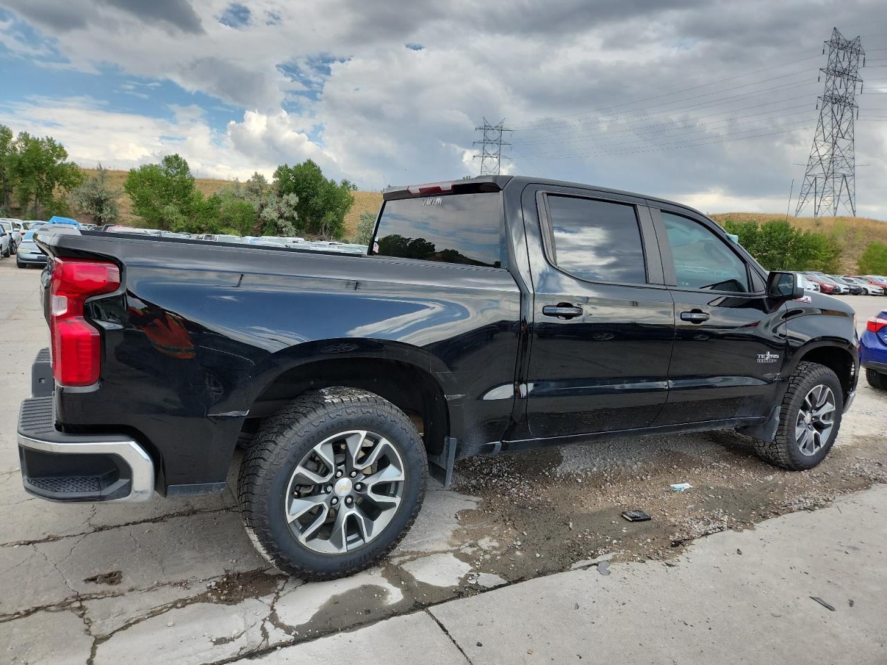 2023 CHEVROLET Silverado