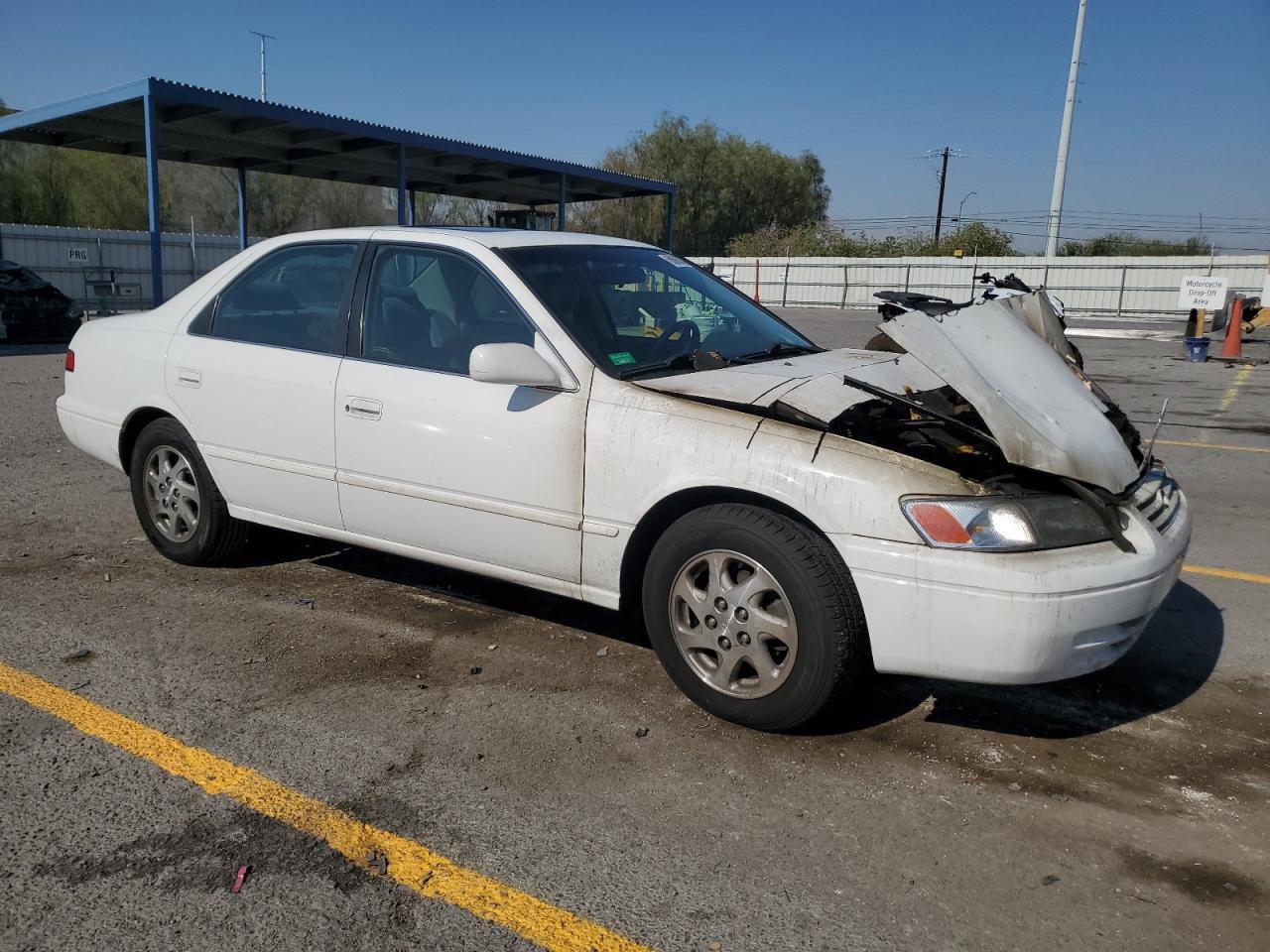 1998 TOYOTA CAMRY