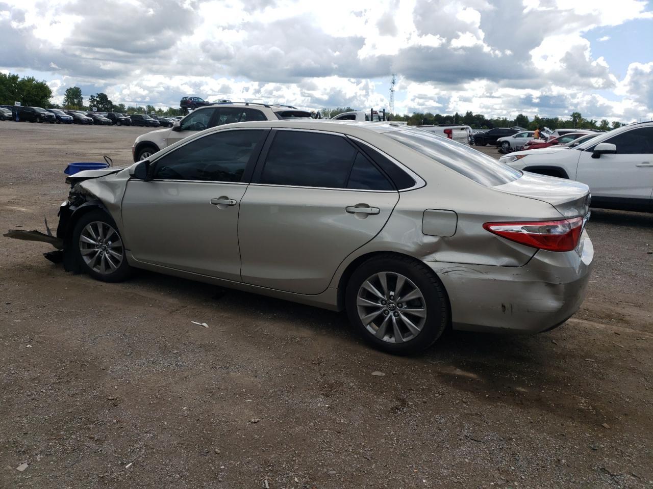 2017 TOYOTA CAMRY