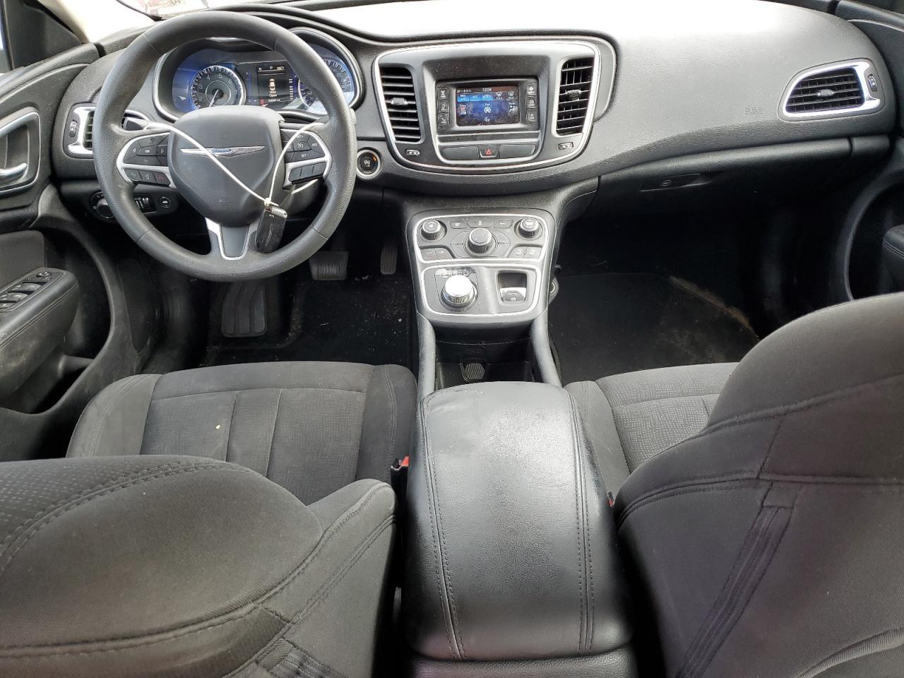2016 CHRYSLER 200