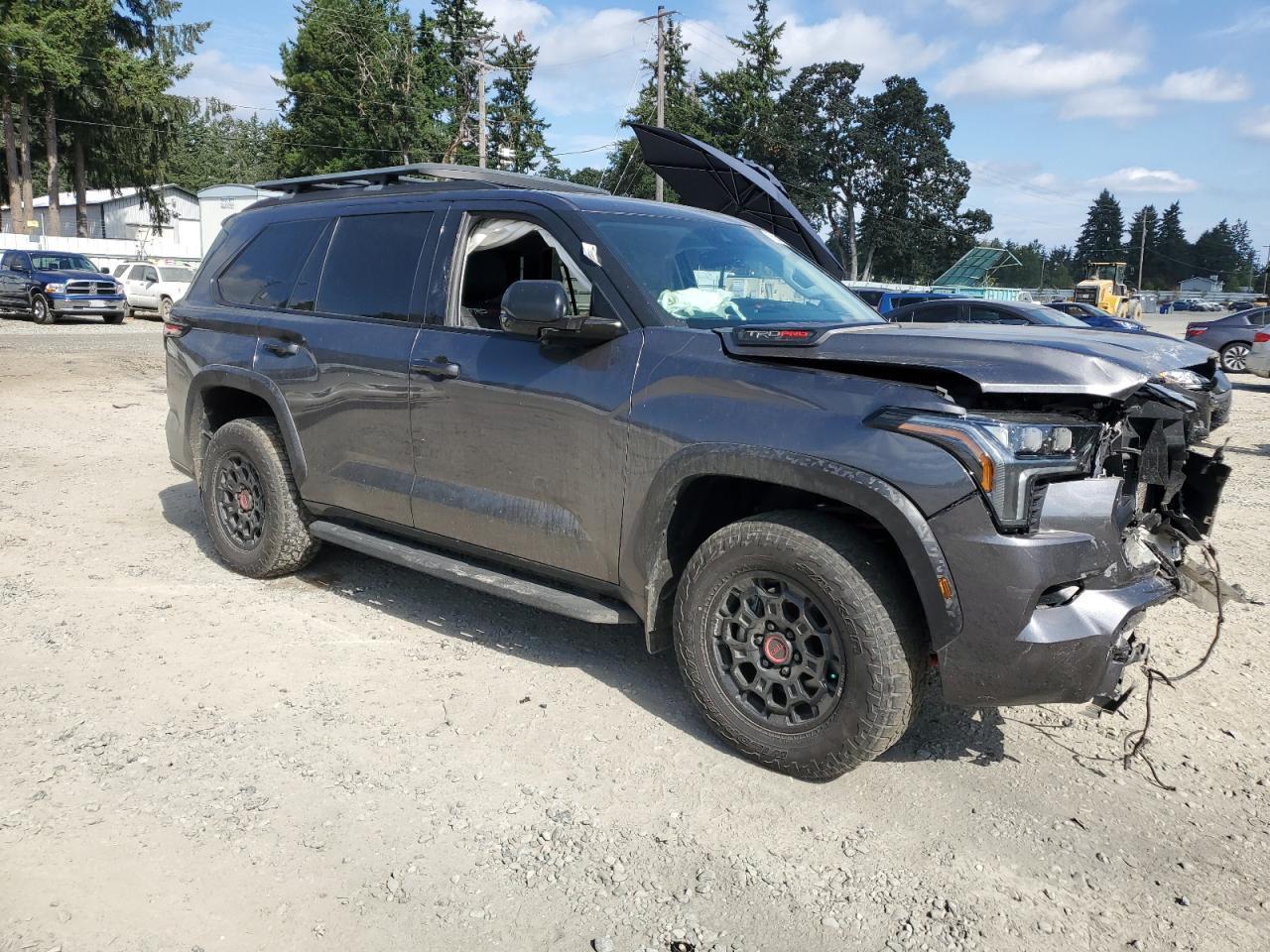 2023 TOYOTA Sequoia