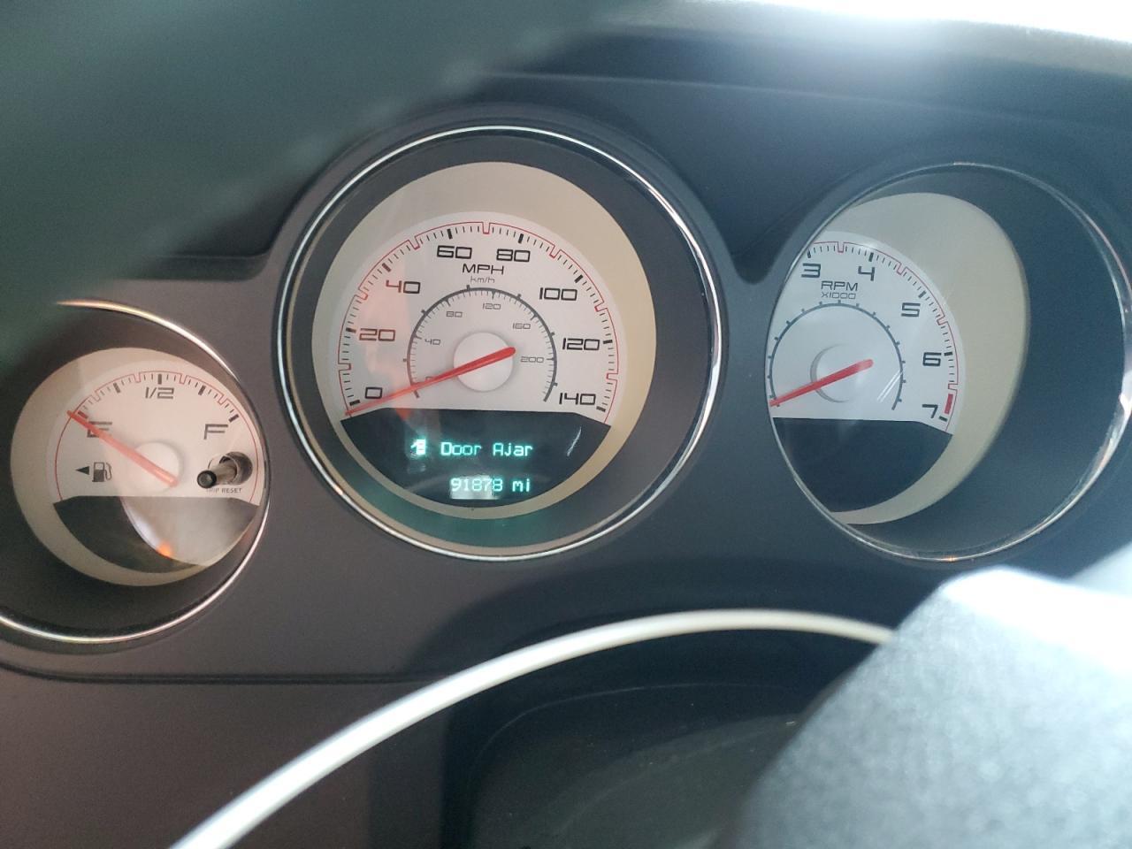 2013 DODGE Challenger