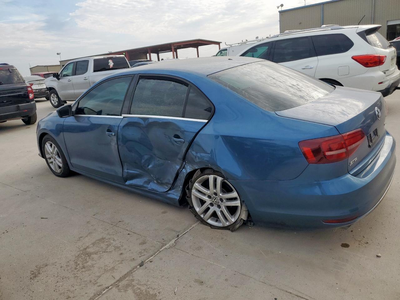 2017 VOLKSWAGEN JETTA