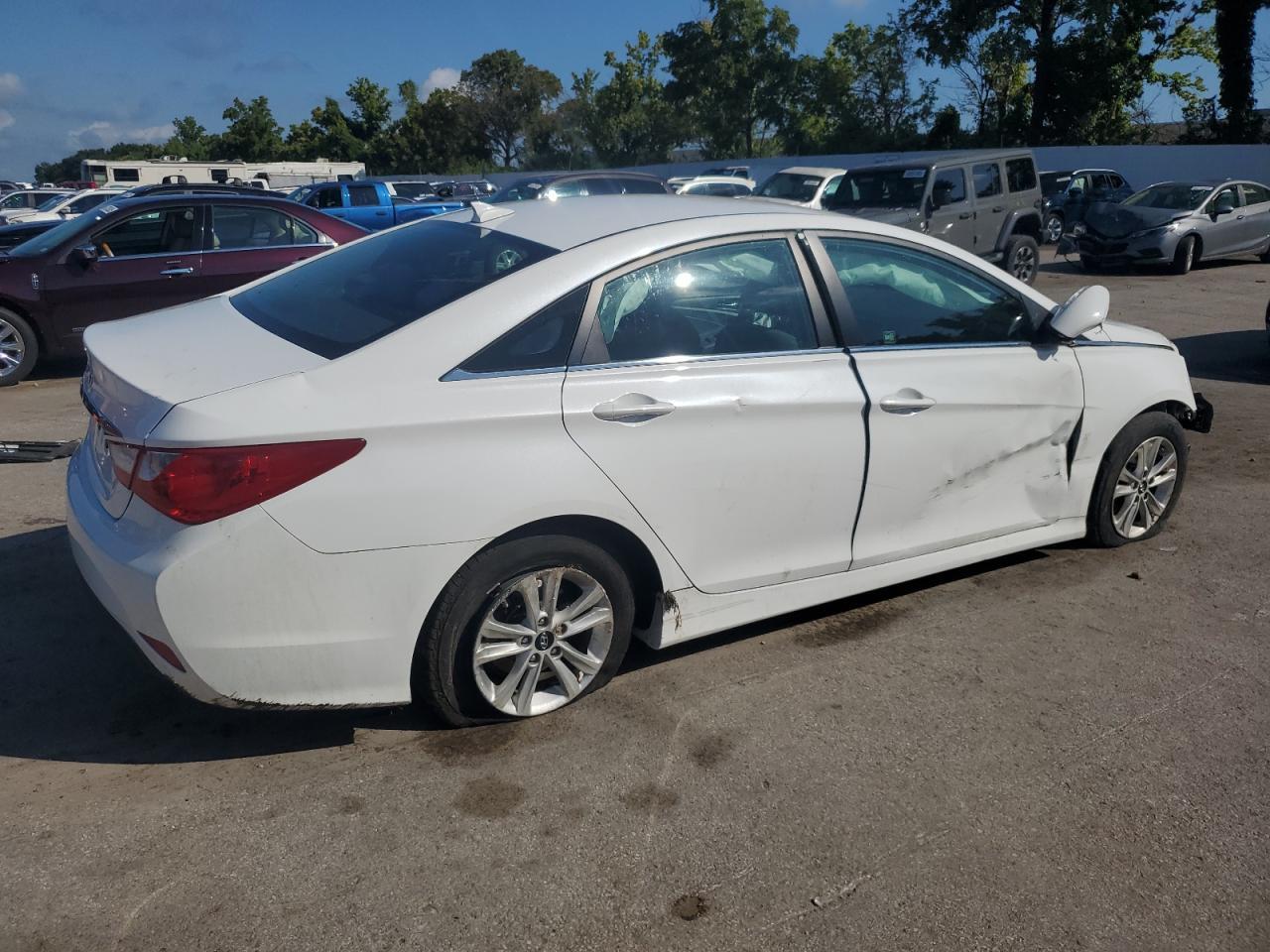 2014 HYUNDAI SONATA