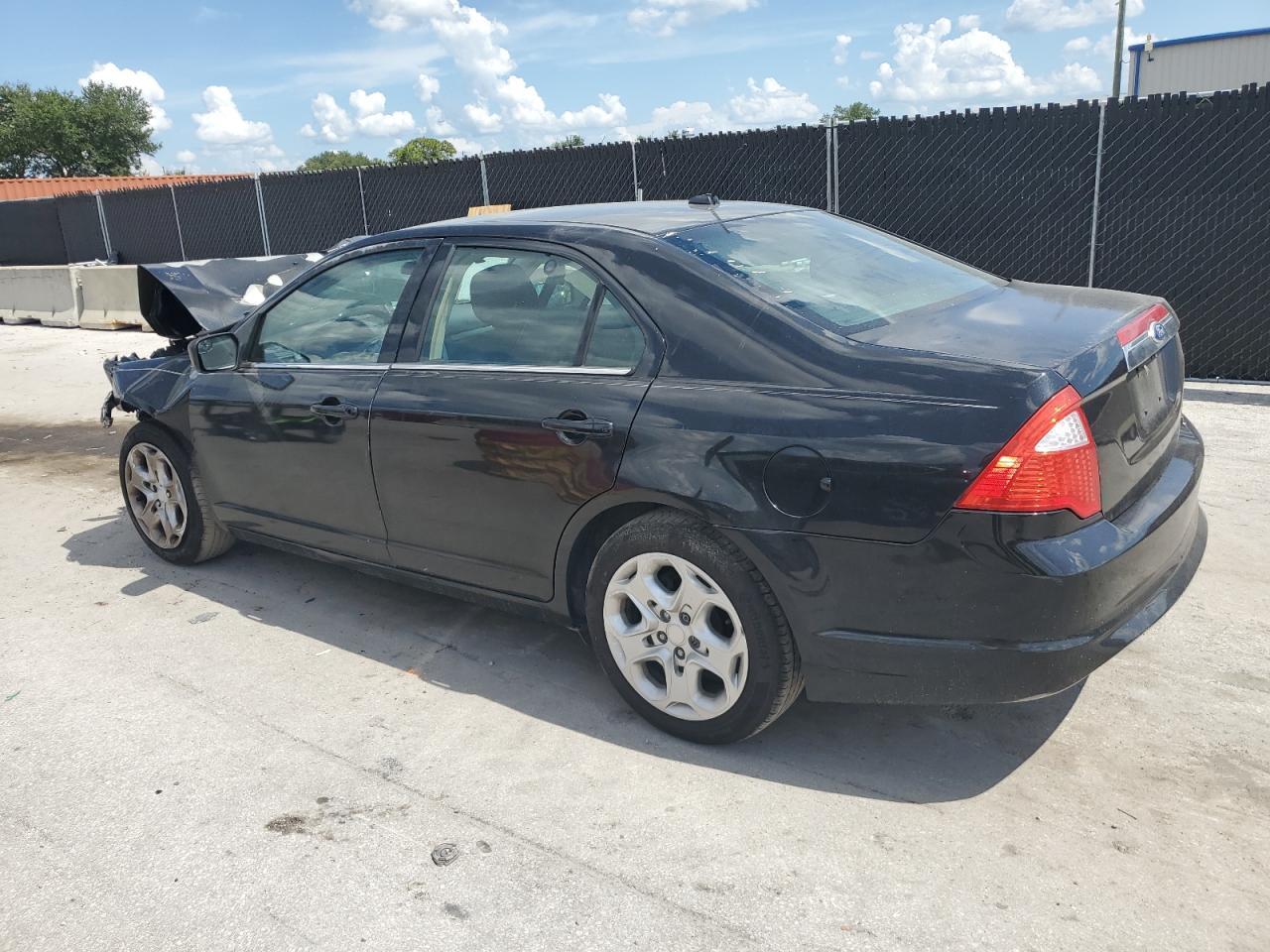 2011 FORD FUSION