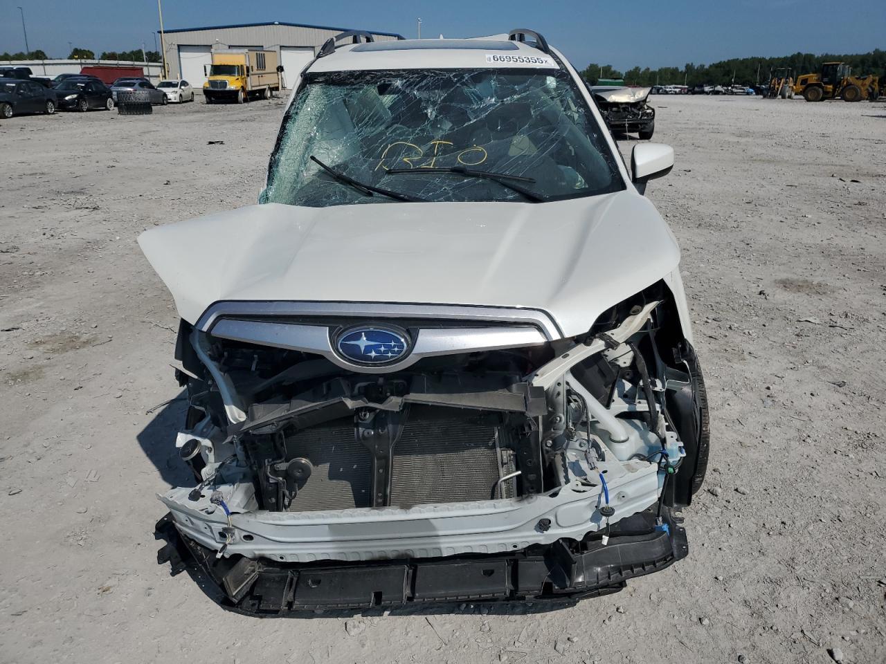 2019 SUBARU FORESTER