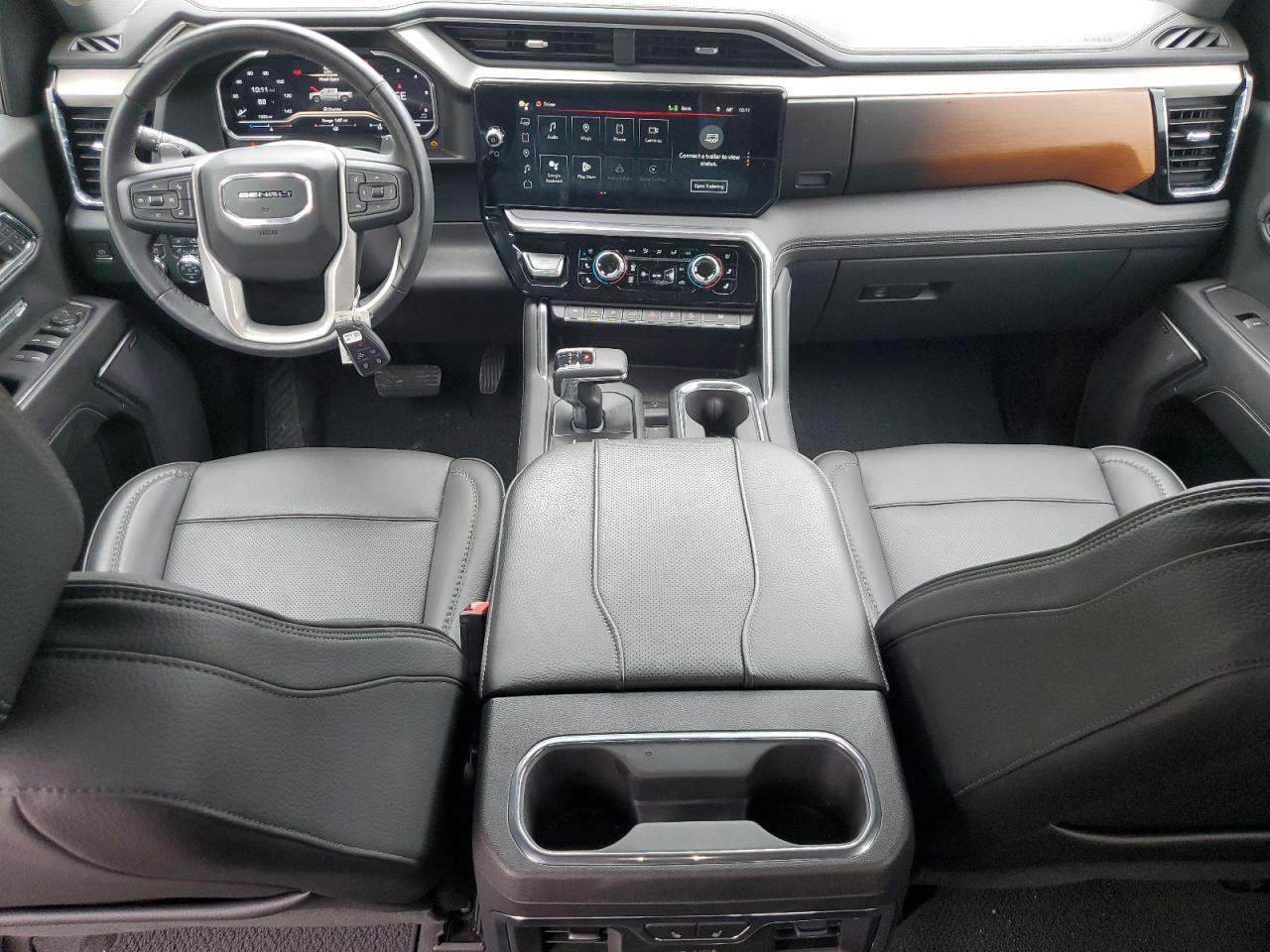 2023 GMC Sierra