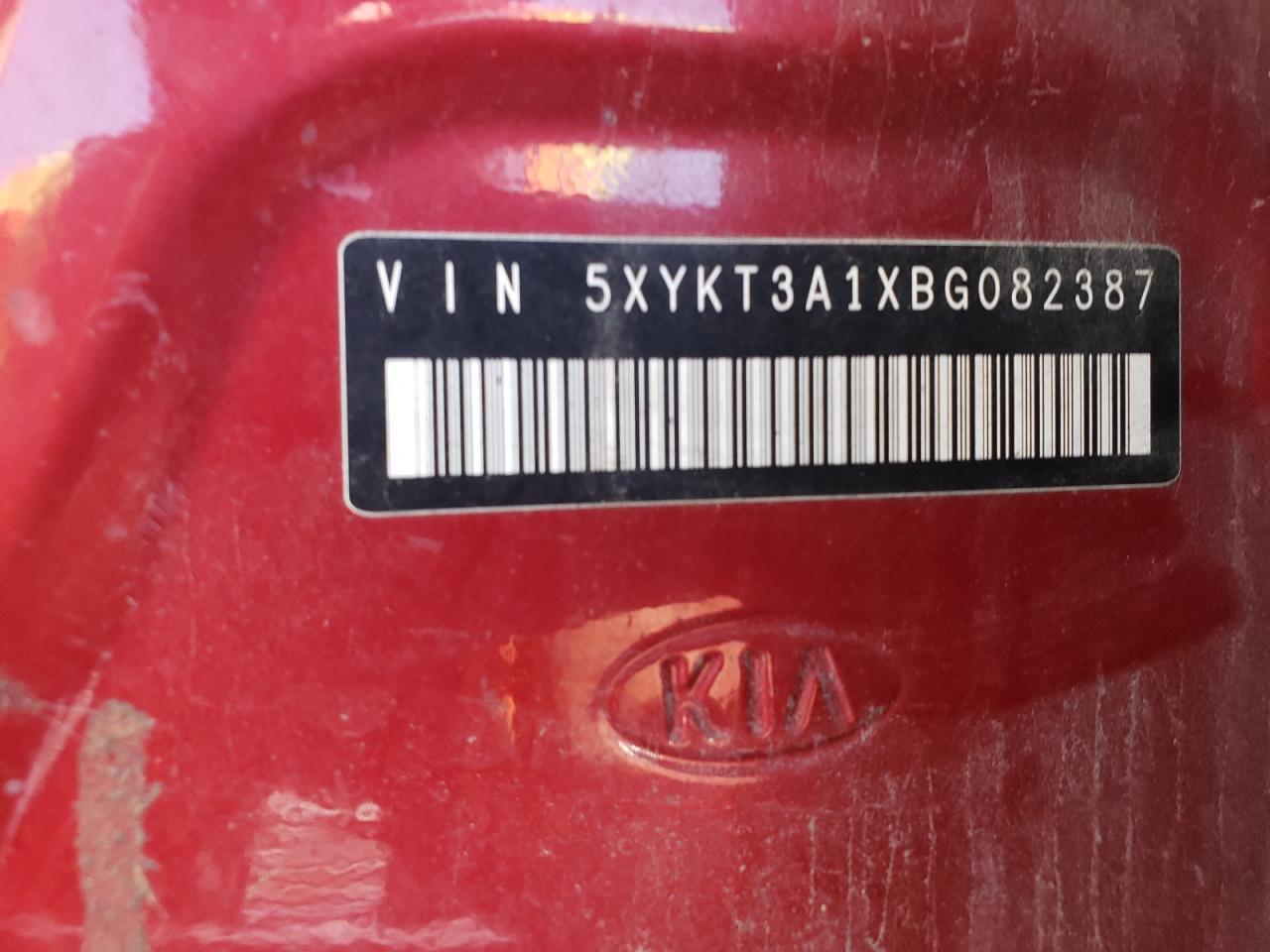2011 KIA SORENTO