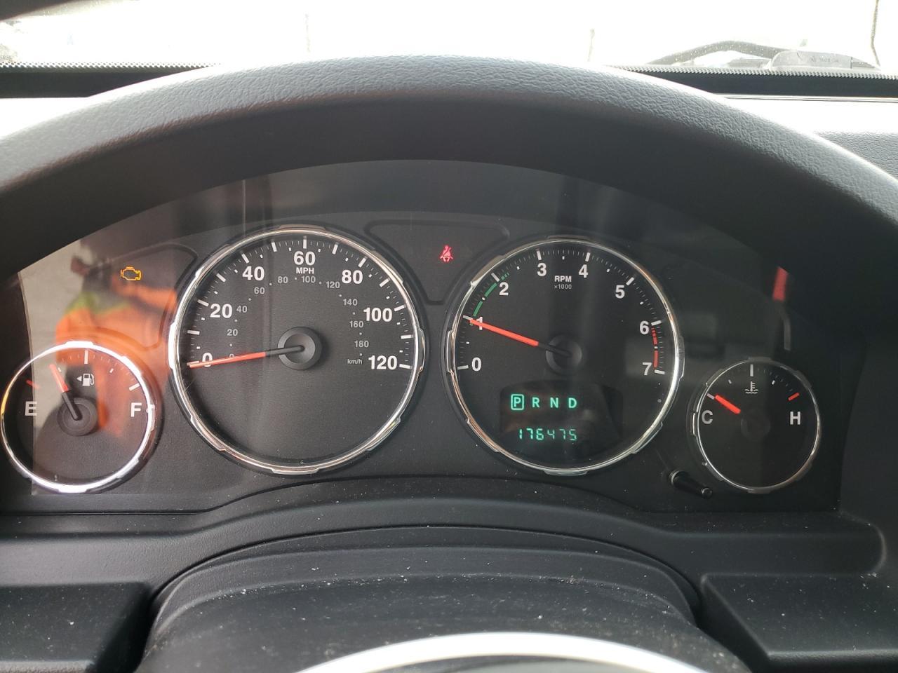 2012 JEEP Liberty