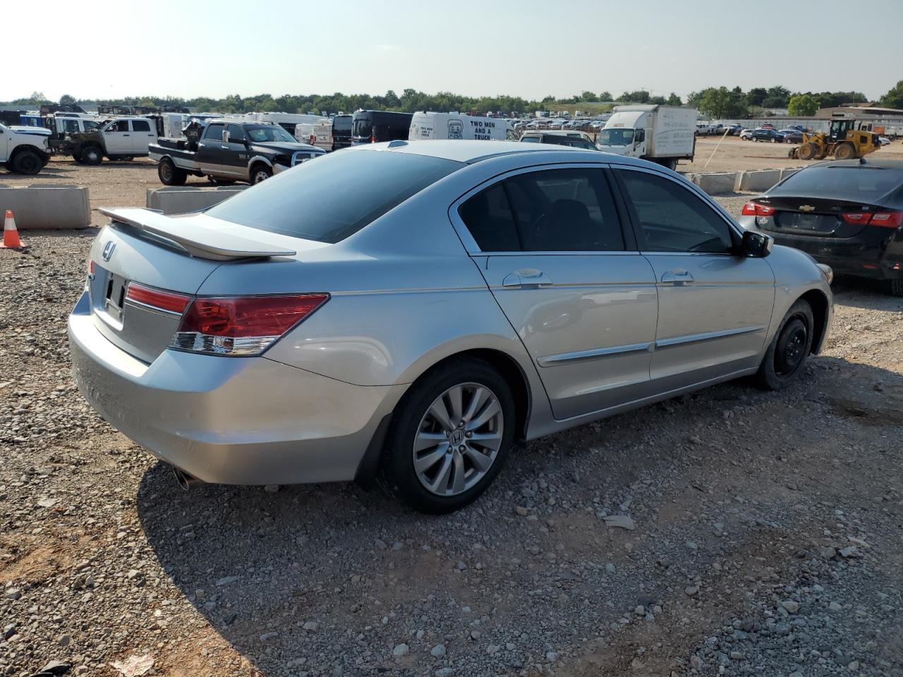 2012 HONDA ACCORD