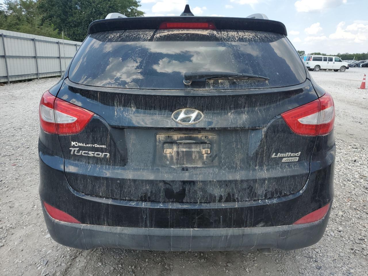 2015 HYUNDAI TUCSON