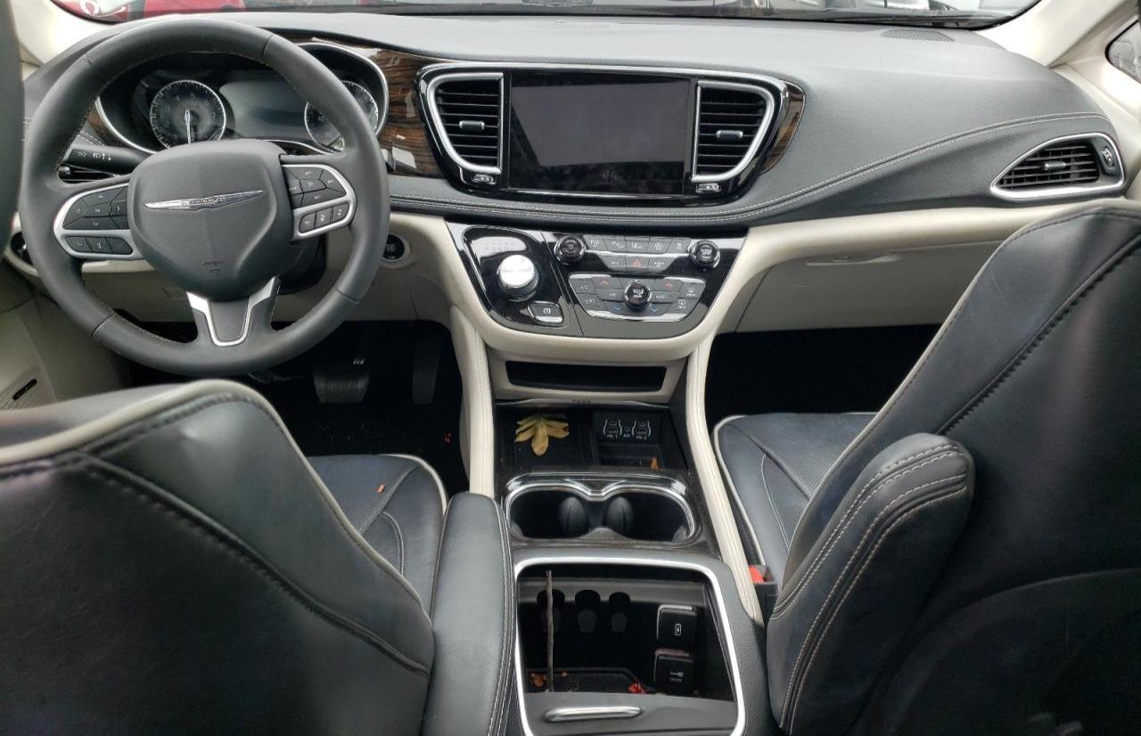 2022 CHRYSLER Pacifica