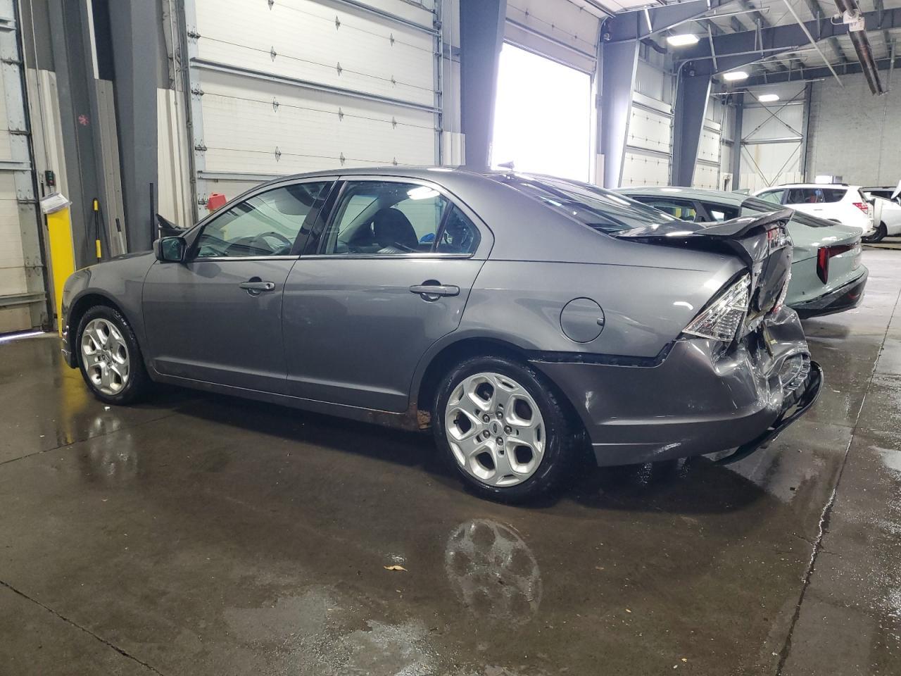 2010 FORD FUSION