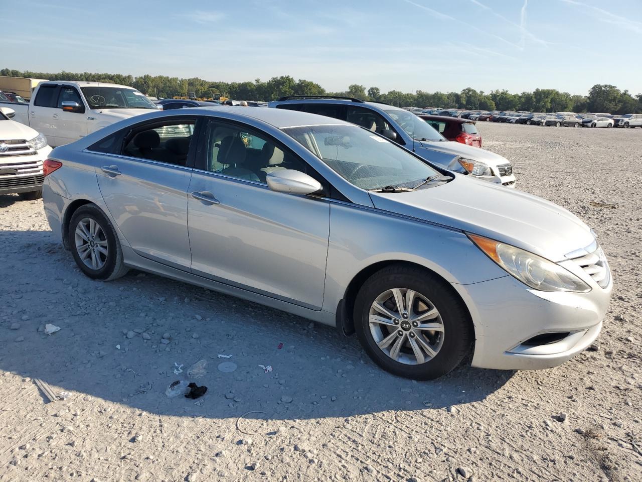 2011 HYUNDAI SONATA