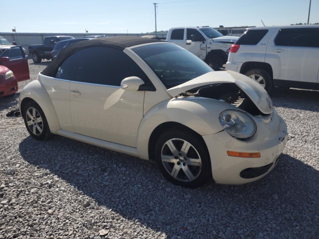 2006 VOLKSWAGEN Beetle