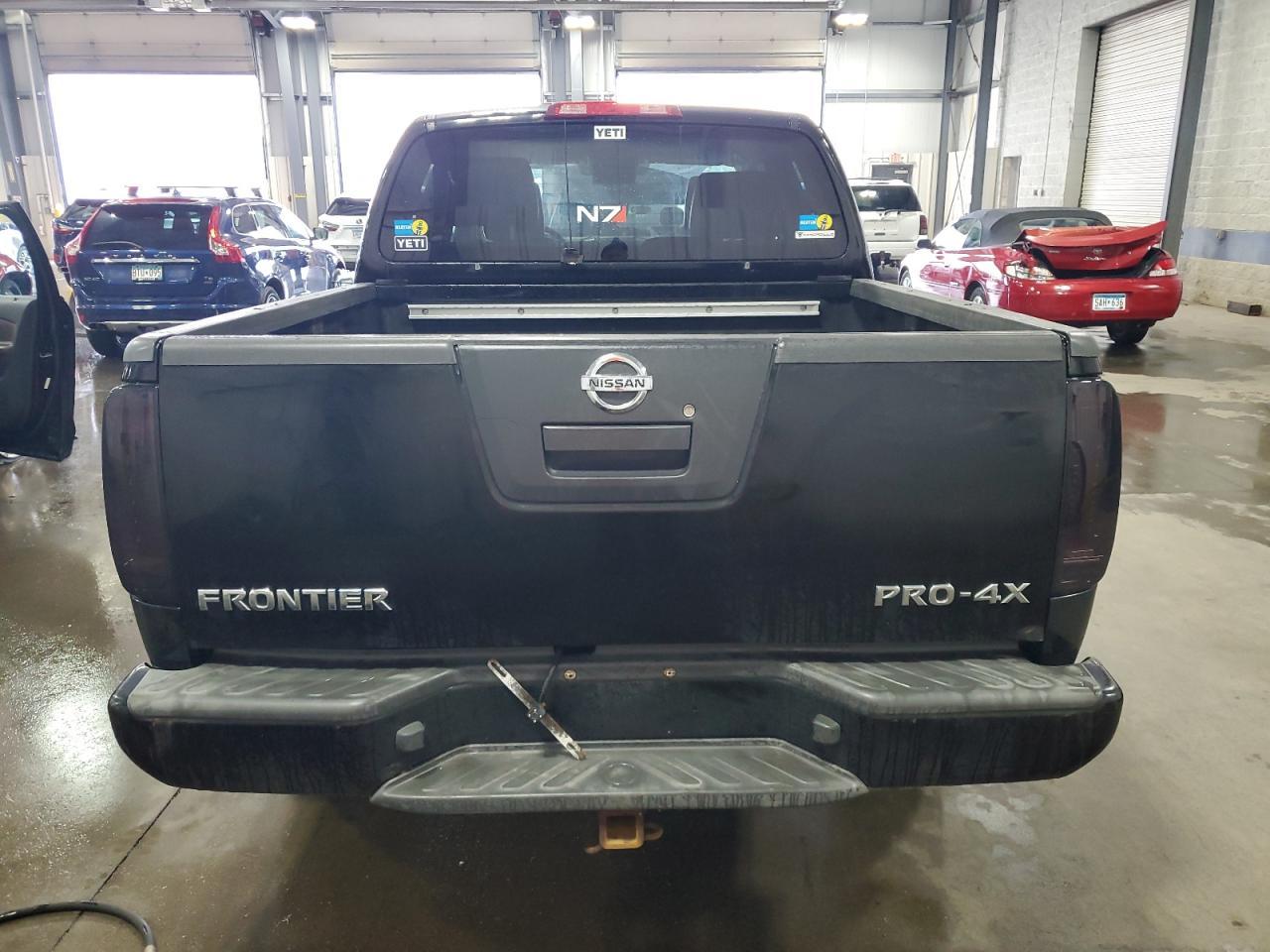 2010 NISSAN Frontier
