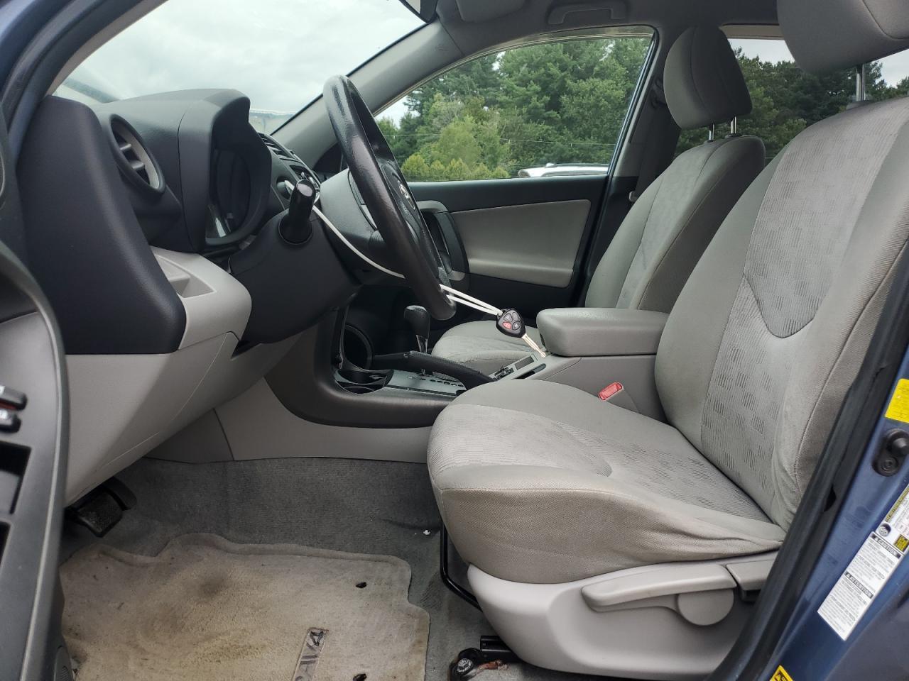 2011 TOYOTA RAV4