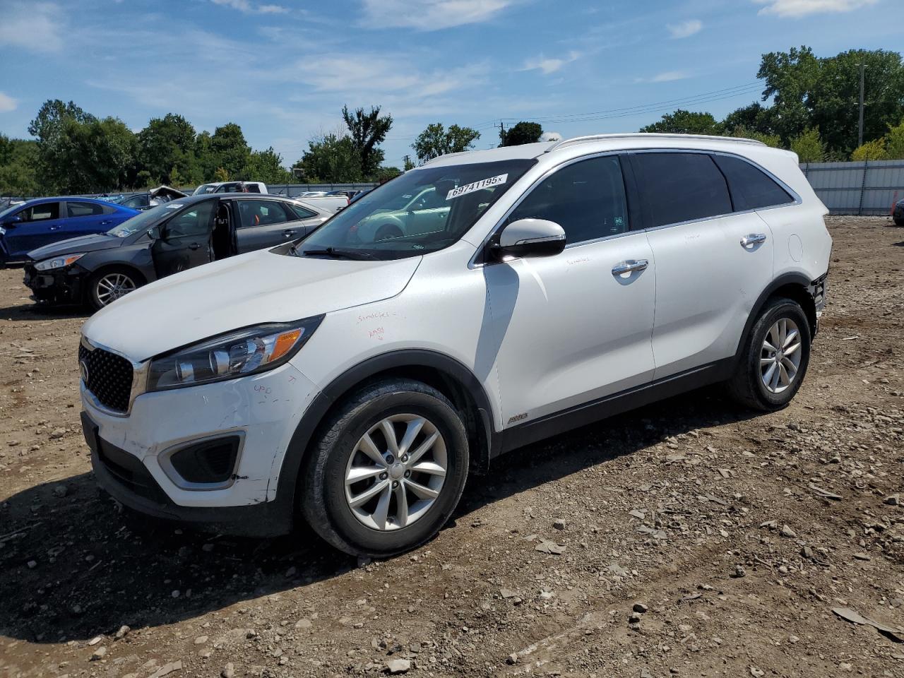 2017 KIA SORENTO