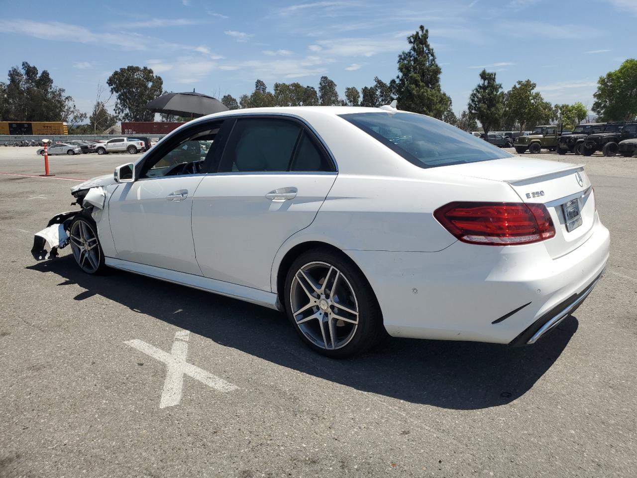 2014 MERCEDES-BENZ E-Class