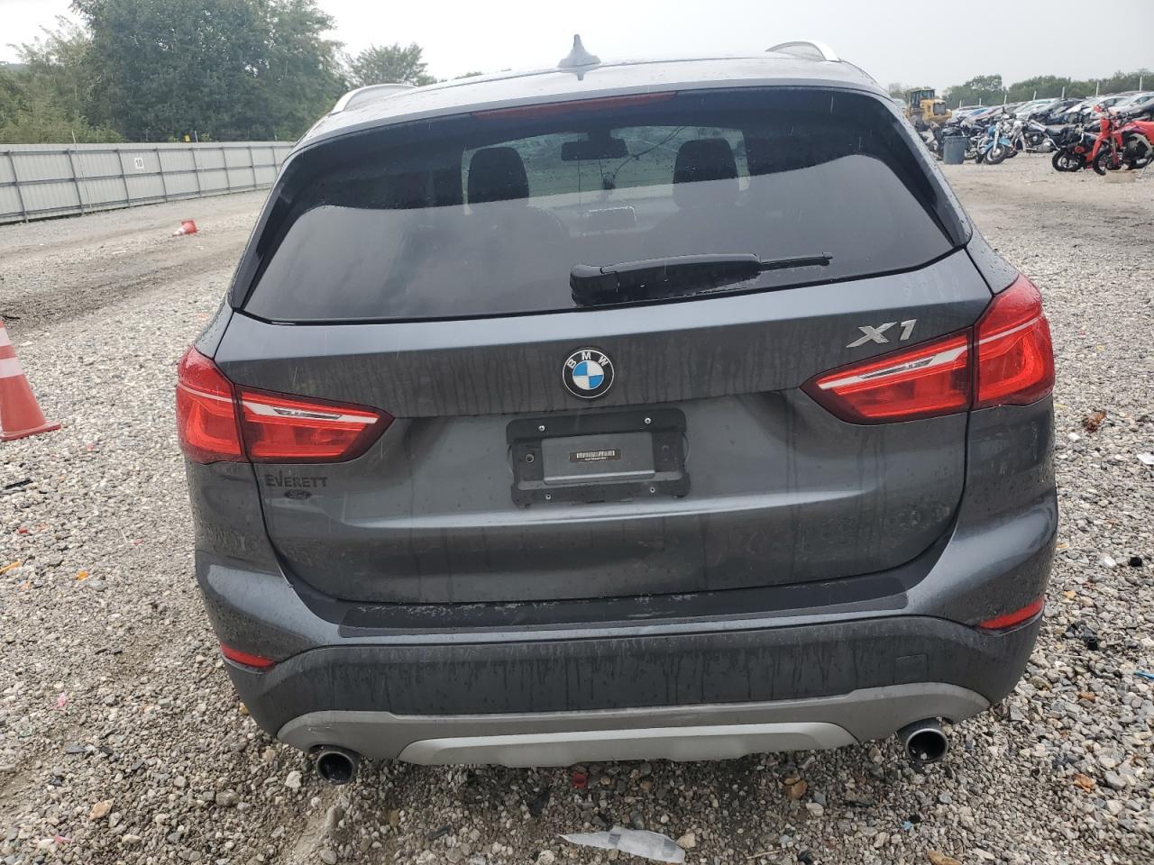 2016 BMW X1