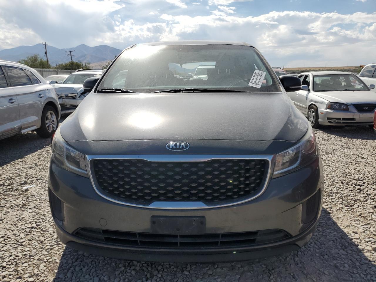 2017 KIA SEDONA