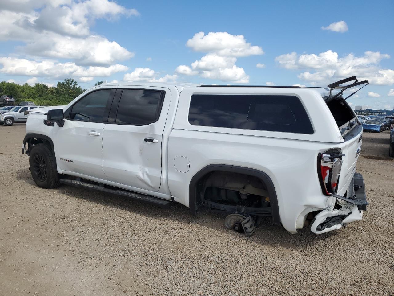 2023 GMC Sierra