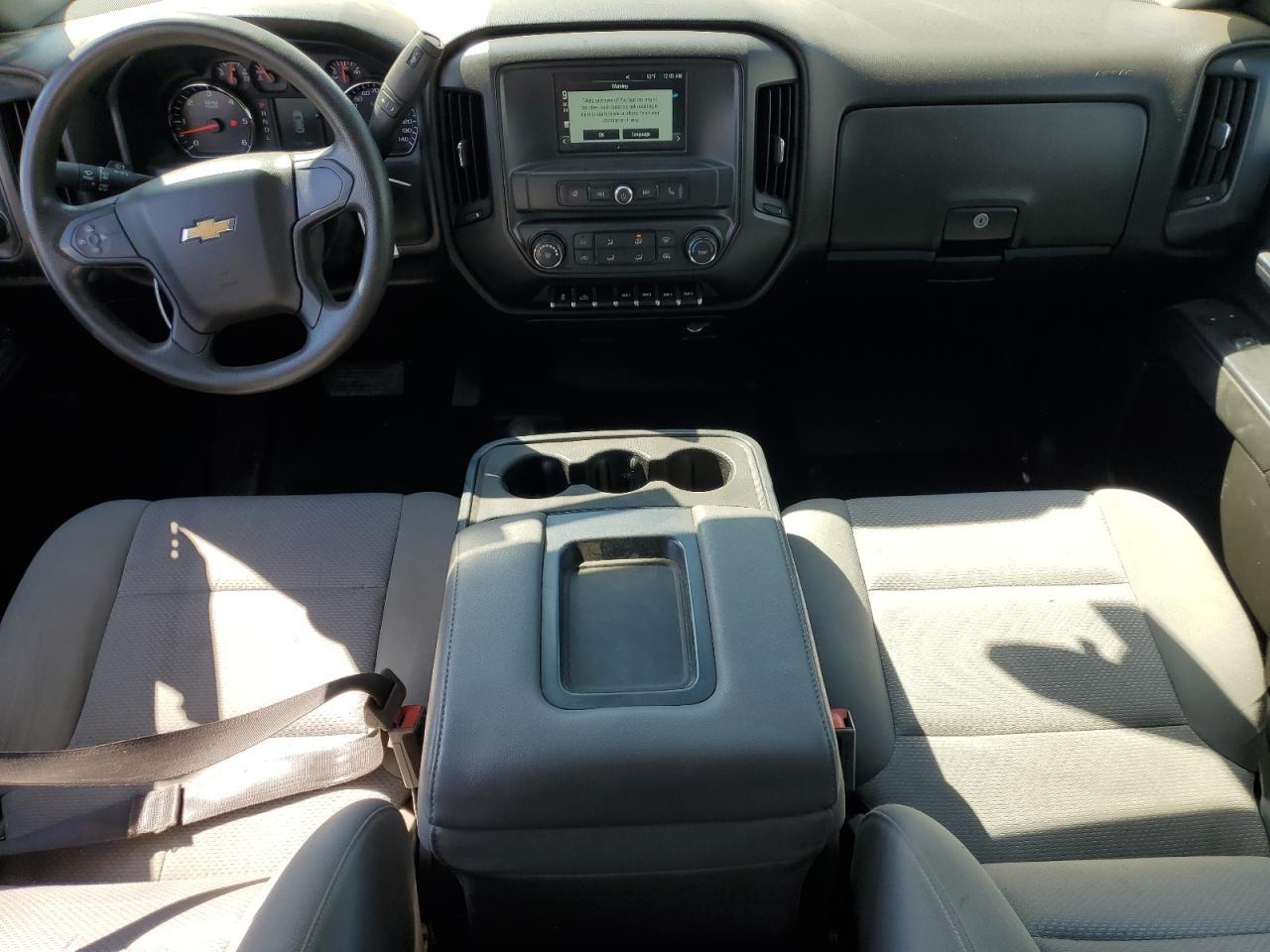 2018 CHEVROLET Silverado