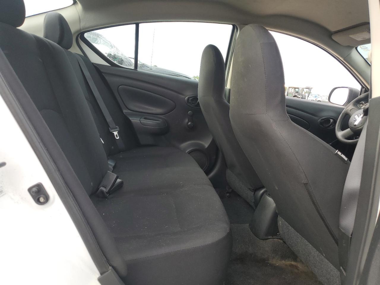 2014 NISSAN VERSA