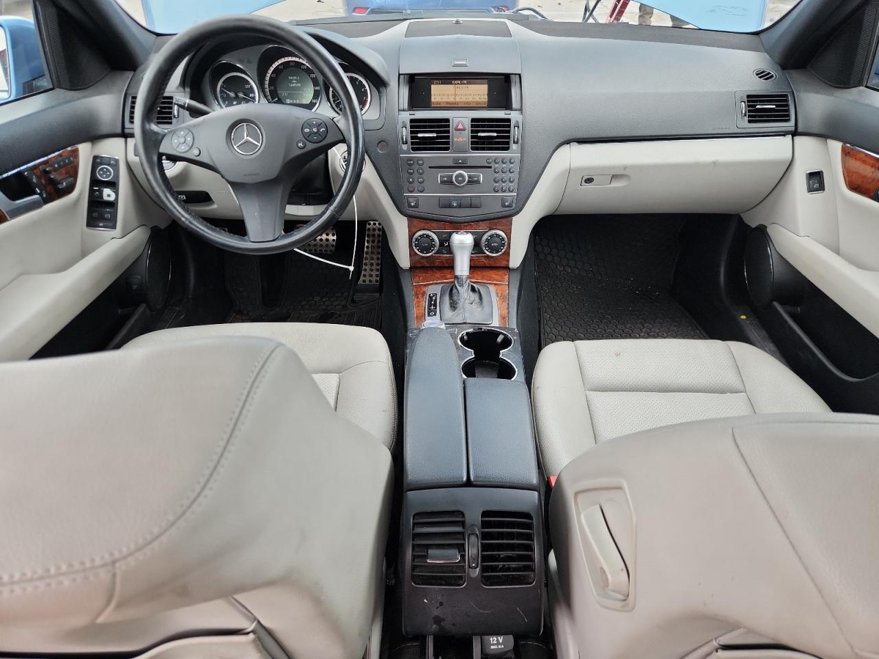 2011 MERCEDES-BENZ C-CLASS
