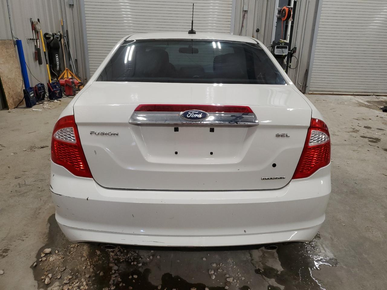2011 FORD FUSION