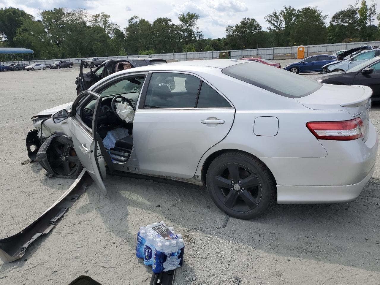 2010 TOYOTA CAMRY