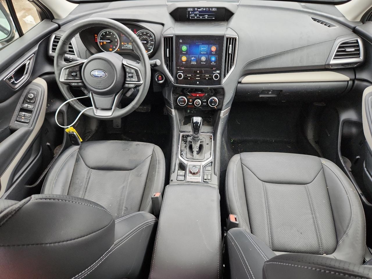 2022 SUBARU FORESTER