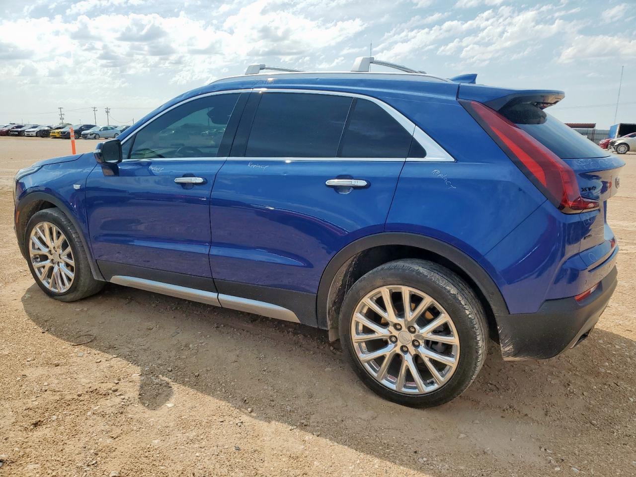 2023 CADILLAC XT4