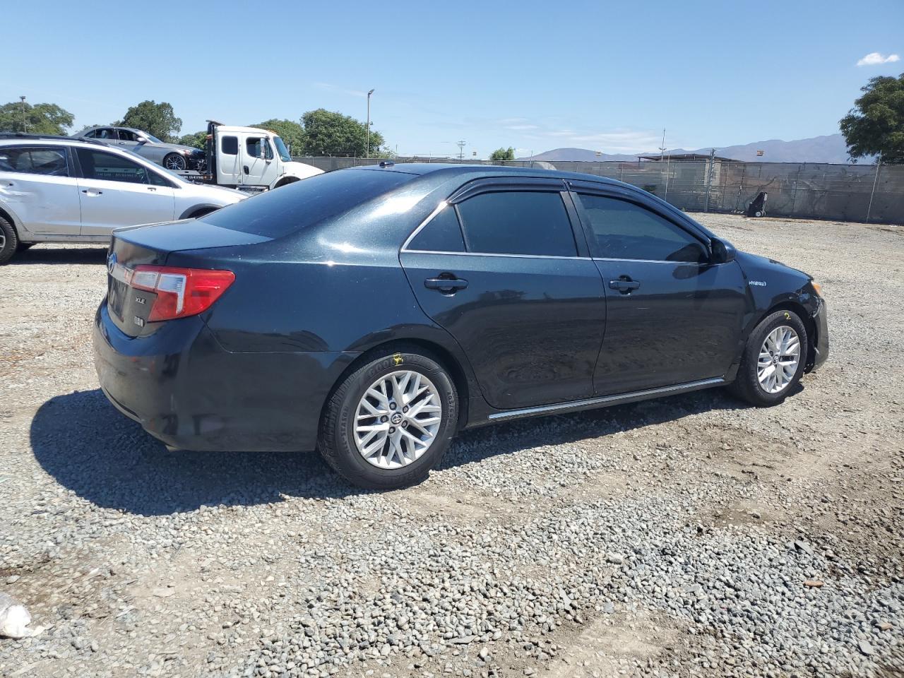 2012 TOYOTA CAMRY