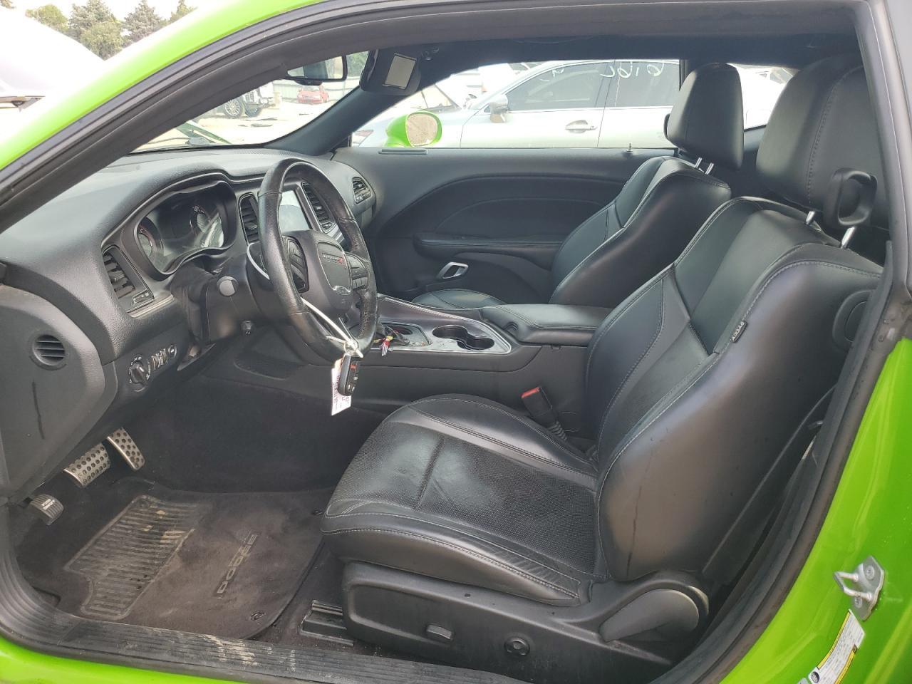 2017 DODGE Challenger