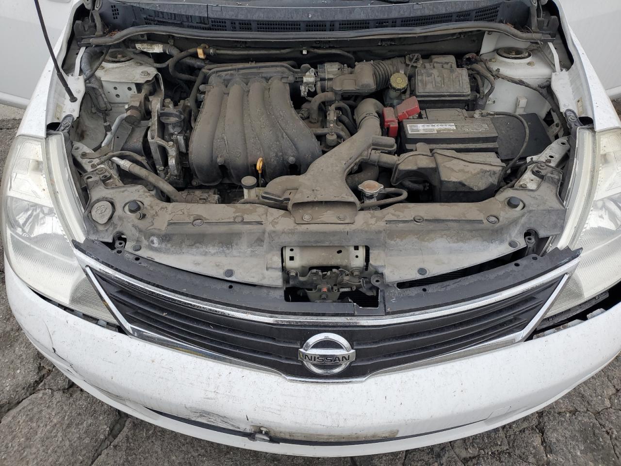2012 NISSAN VERSA
