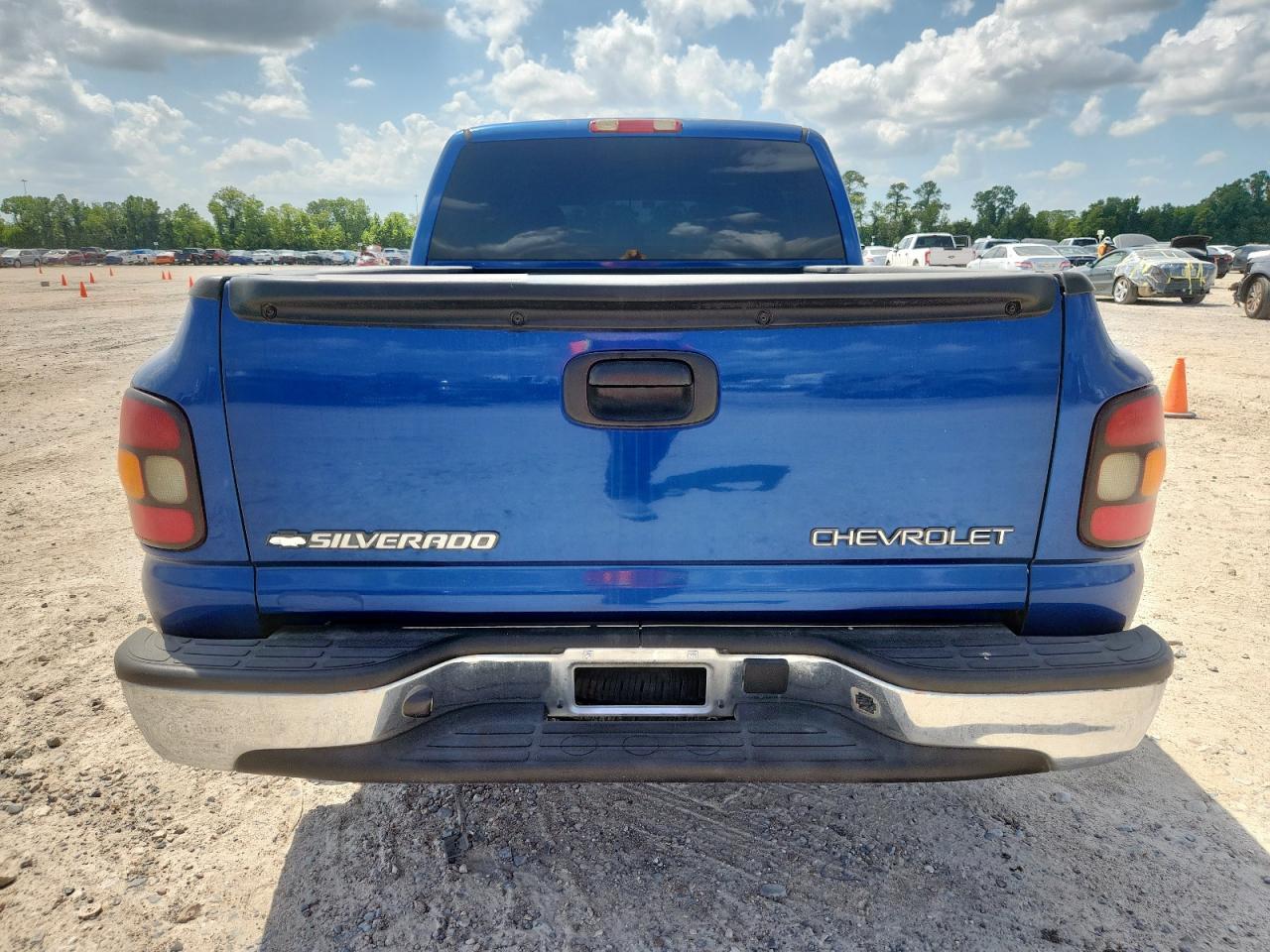 2004 CHEVROLET Silverado