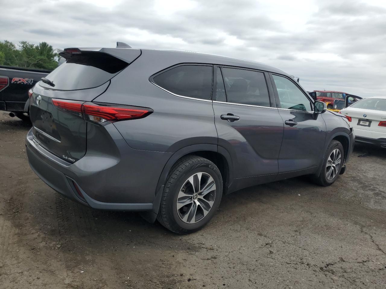 2021 TOYOTA HIGHLANDER