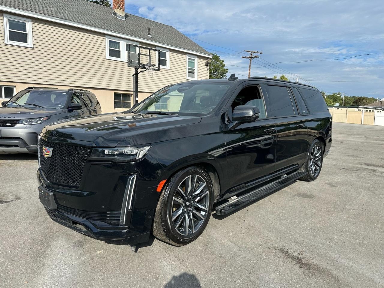 2021 CADILLAC Escalade ESV