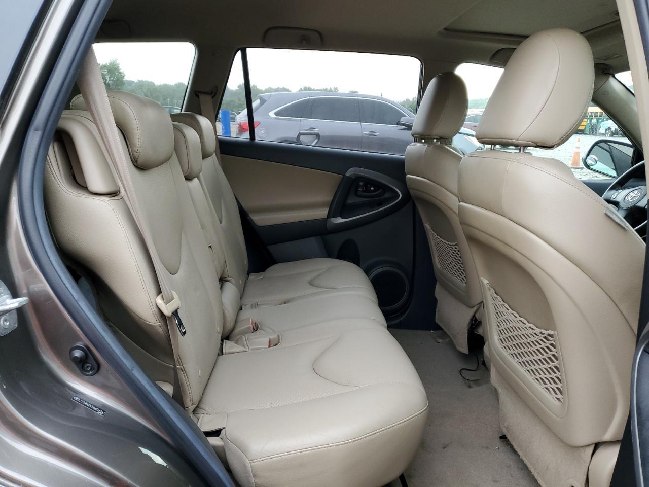 2010 TOYOTA RAV4